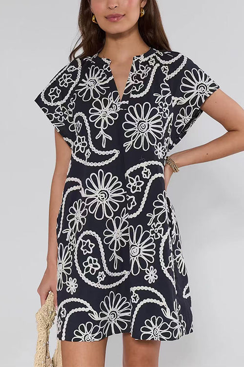 V Neck Short Sleeves Floral Print Mini Dress